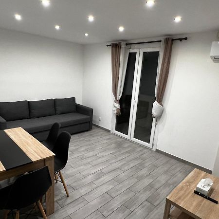 Superbe T3 Climatise Avec Balcon Parking Public Gratuit Apartment Marseille Exterior photo